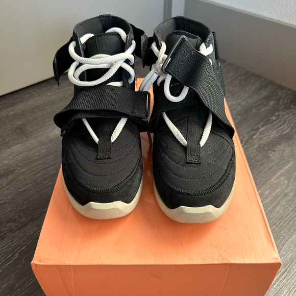 AIR FEAR OF GOD RAID ‘BLACK’ - Picture 3 of 8